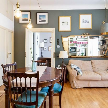 Altido Warm Flat For 3 In Isola, 10 Min To Centre Apartment Milan Bagian luar foto